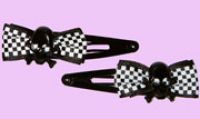 Skull checker hairclips