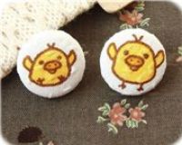 kawaii Kiiroitori Rilakkuma Kn�pfe 2 St�ck