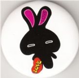 schwarzer Love Bunny Herz Button