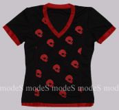 black-red T-shirt with many skulls size S