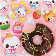 K�tzchen Sticker mit Schleife, Kristall und Donut Japan