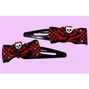 Skull hairclips with roses