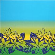 exotische Blumen blauer Himmel gelber